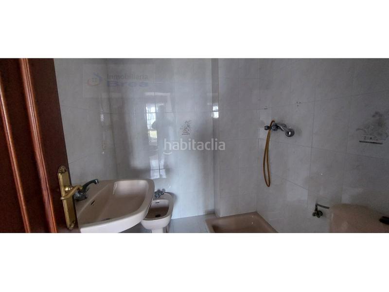 Foto 8889a71c-c9a6-490e-9323-d254406c5014. Pis a Estrada (A)