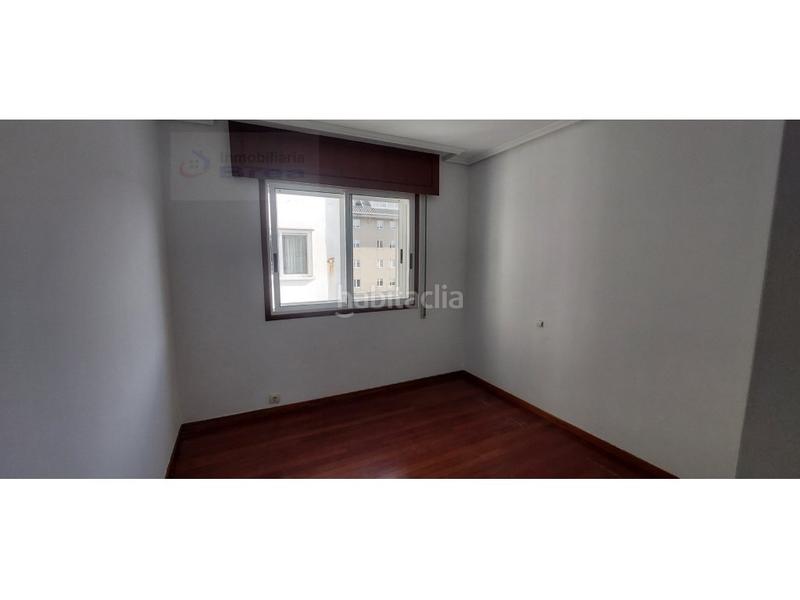 Foto ae0a4266-608c-408c-ac64-5ec7c9fa9451. Pis a Estrada (A)