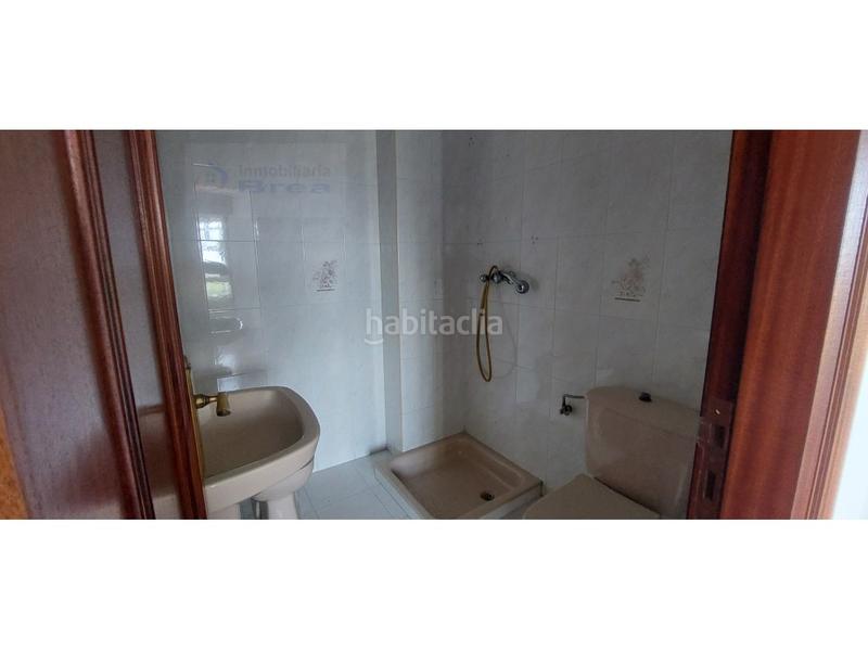 Foto e1f2ffd9-1206-4cec-a53a-4c58f7ed8947. Pis a Estrada (A)