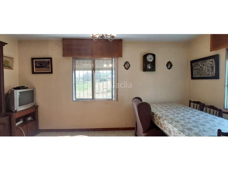Foto 0246c8b9-8808-4845-a60b-836b4327d225. Casa a Lalín