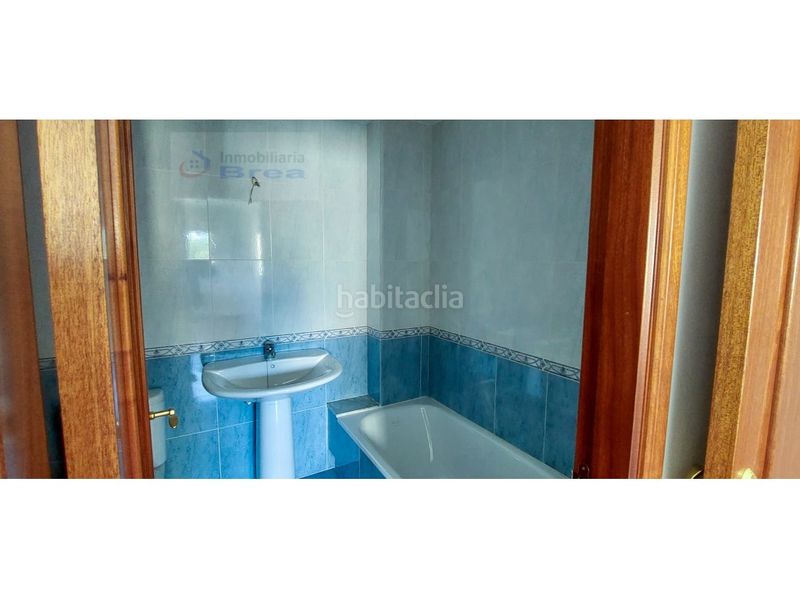 Foto 5d2c0d5c-1bfb-4c5e-8498-421175b11535. Pis amb aparcament a Paradai Lugo