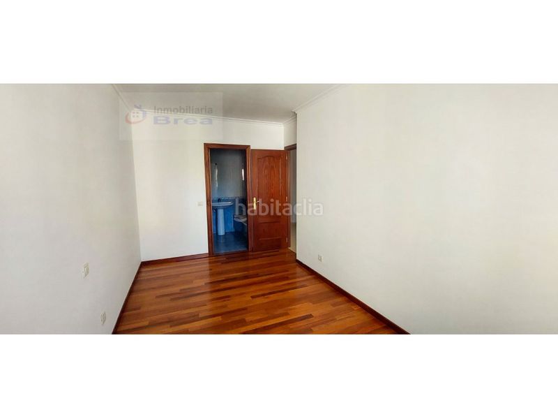 Foto c0a55255-78de-452f-93c4-1decf856ac33. Pis amb aparcament a Paradai Lugo