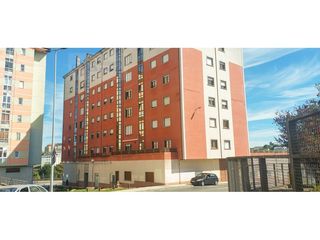 Flat  Rua alexandre boveda. Piso a estrenar con garaje y trastero  5ª planta muy luminosa.