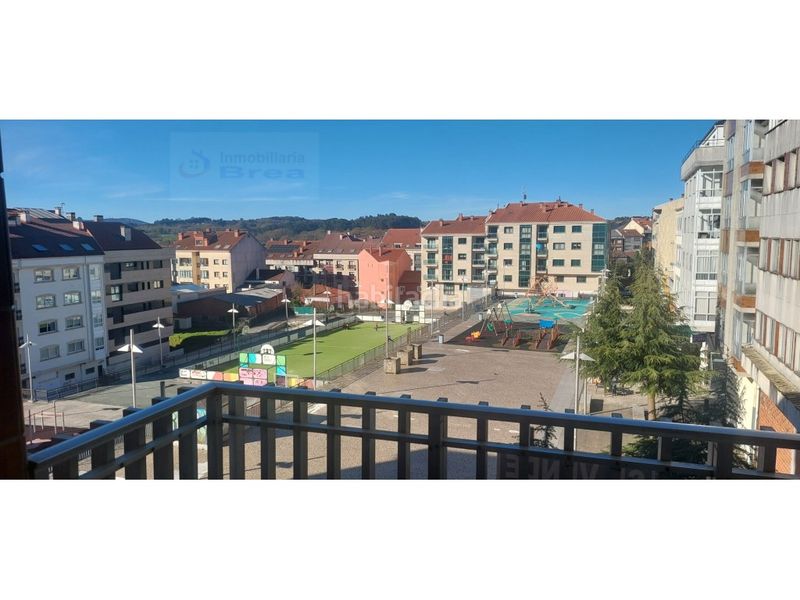 Foto b8e967c2-c5b7-4798-93b6-d491a37f6dcd. Pis a rua pintor laxeiro 29 a Lalín