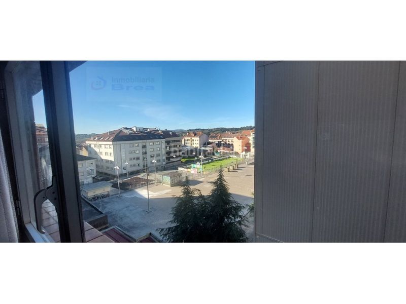 Foto d4c1ed0d-75ae-4804-9b5c-70644c1b4fab. Pis a rua pintor laxeiro 29 a Lalín