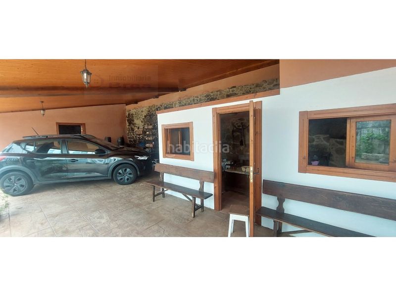 Foto 1d930ec9-2383-4009-be5c-cfee2be5ed77. Casa amb aparcament a Silleda