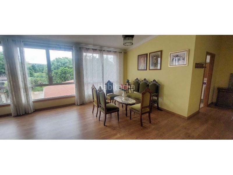 Foto 33176629-6570-4c8a-8baa-c86e30a9723c. Casa amb aparcament a Silleda