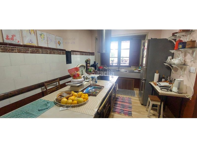 Foto 8d8687a7-ca94-48a7-9937-3cd65ac32528. Casa amb aparcament a Silleda