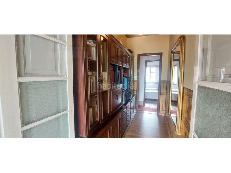 Foto ecc4a395-8215-407a-a3c3-be6f7ced1c36. Casa amb aparcament a Silleda