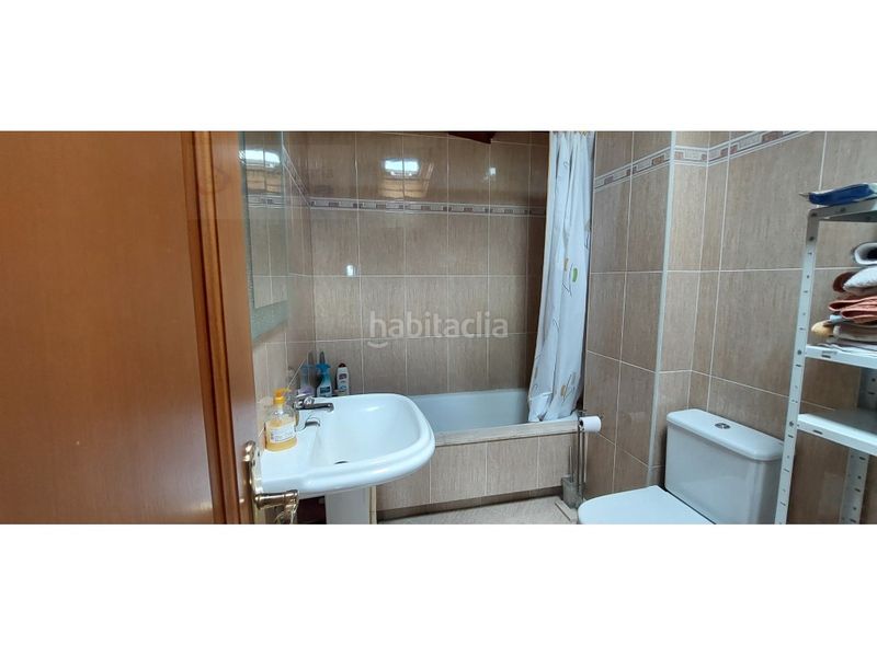 Foto 13b32b32-4c63-47f0-b4e8-79e5f951814a. Casa amb aparcament a Silleda