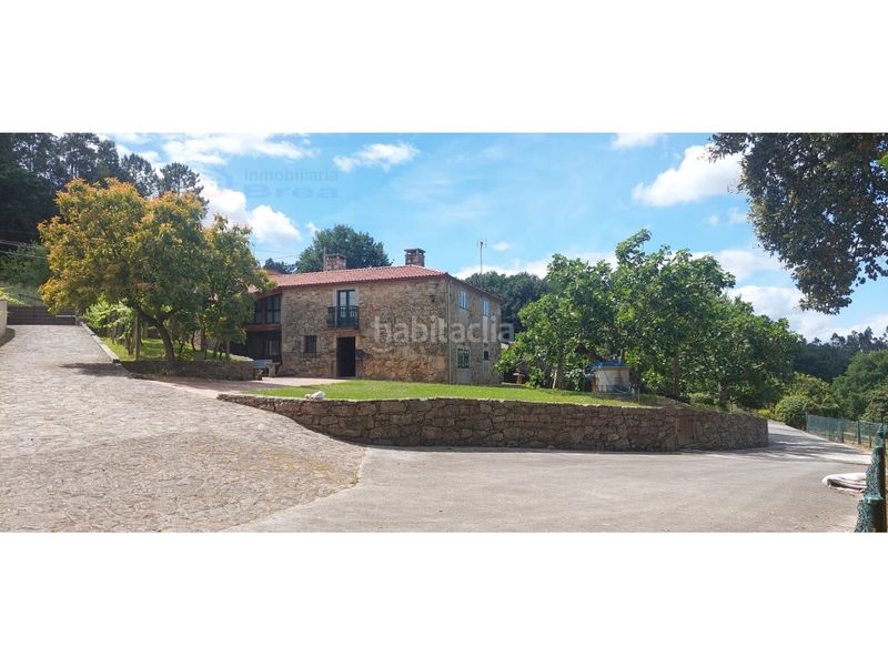 Foto 9340e8bb-617d-4d41-93fb-25b3fdebc70e. Casa amb aparcament a Silleda