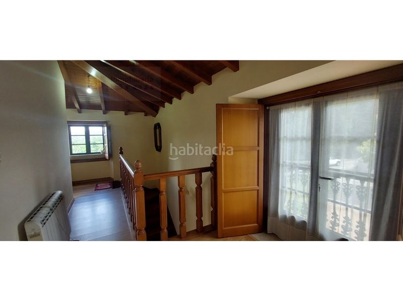 Foto abf8c37f-0f6f-4749-b181-d45986b144b6. Casa amb aparcament a Silleda