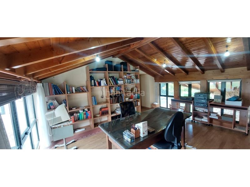 Foto c46b8005-ef45-4e82-9202-67ff65058be9. Casa amb aparcament a Silleda