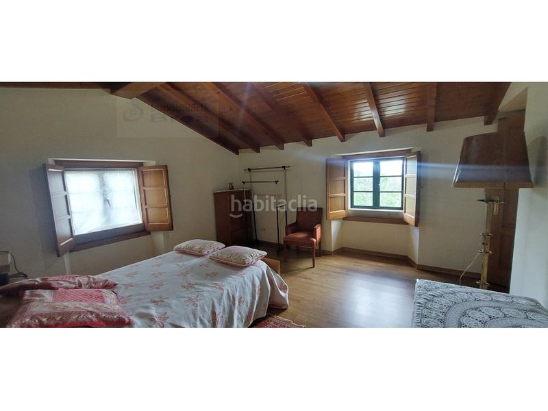 Foto d8353e70-bc4d-4198-a922-b081d9aa2c30. Casa amb aparcament a Silleda