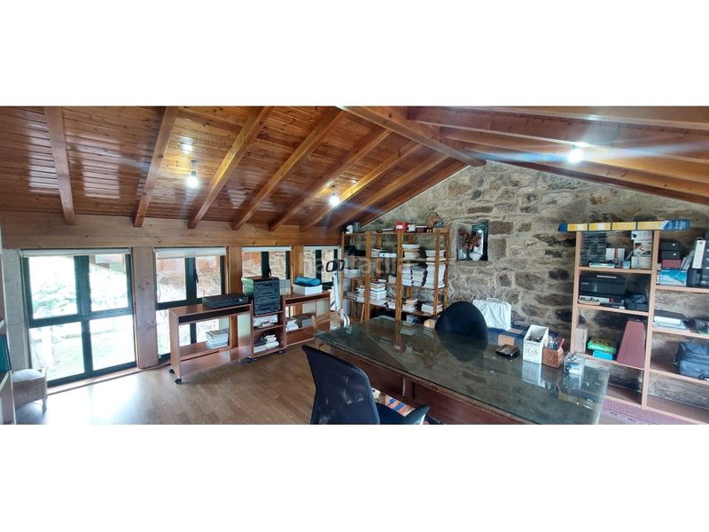 Foto e4972c34-d343-45ac-9fe0-1429100d6f69. Casa amb aparcament a Silleda