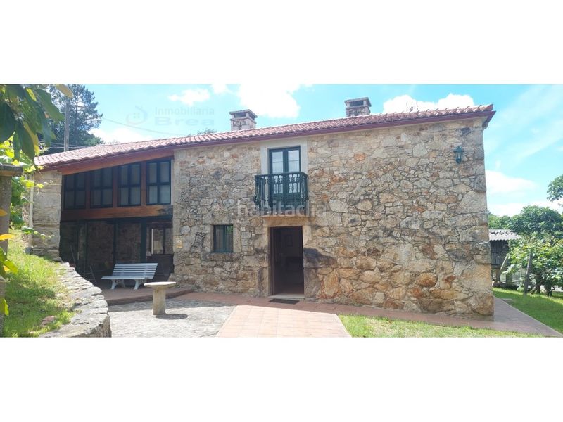 Foto f16955a8-c9cf-4ae6-ba65-c8feb9f04c9b. Casa amb aparcament a Silleda