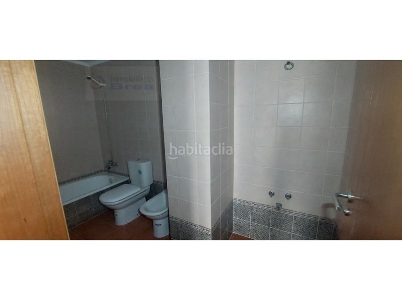 Foto 1691b5b3-9aa5-48b5-a480-bf03f7b92986. Pis a Silleda