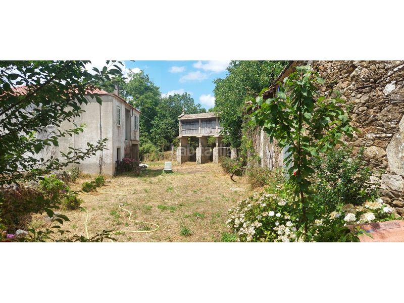 Foto 446d884b-daa3-4241-bfa2-ebfd59634279. Masía casa rústica venta en Lalín