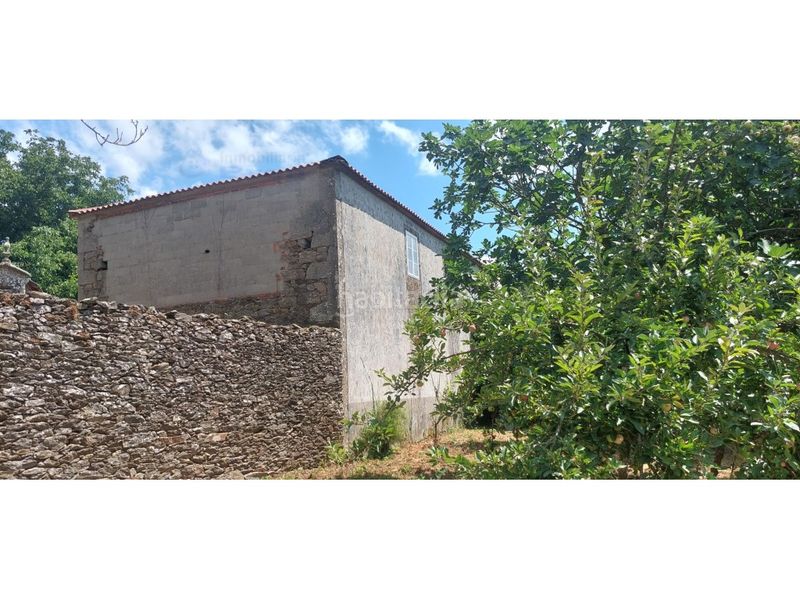 Foto 80bc3ec1-b5a0-4310-9ff2-23464ef5b62a. Masía casa rústica venta en Lalín