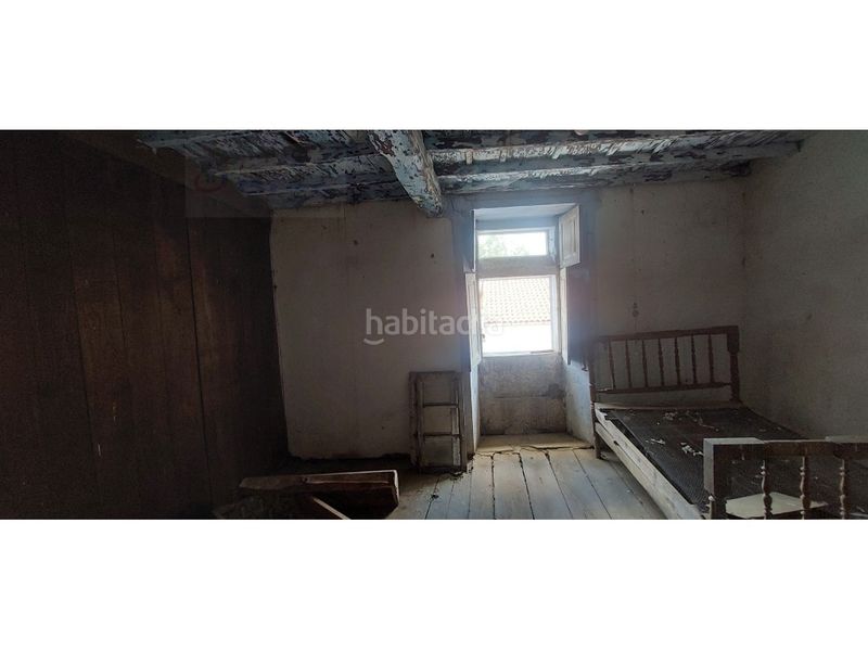 Foto a95ed91a-1450-4f05-b63f-6dc13eb76a0e. Masía casa rústica venta en Lalín