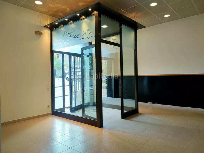 Foto 81a9f705-a5b0-49de-aeb4-4dc6a55e9a6d. Location local commercial dans Hostalric