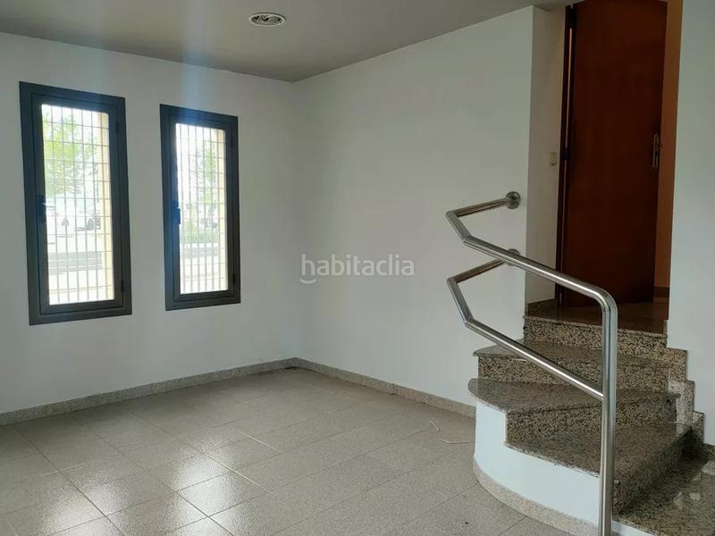 Foto b9c968f4-b293-4d7f-b696-68e3102714db. Location local commercial dans Hostalric