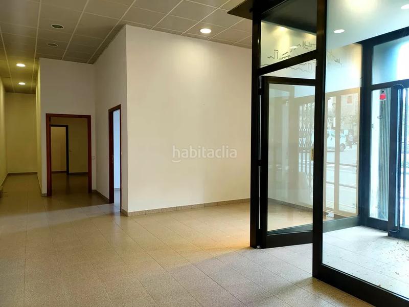Foto d3aac3ab-143e-47f7-b30d-6c5b2ba310fe. Location local commercial dans Hostalric