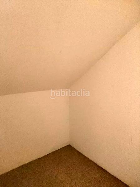 Foto fc82f3ef-da7c-4a8e-a1af-480cd3562bef. Location local commercial dans Hostalric