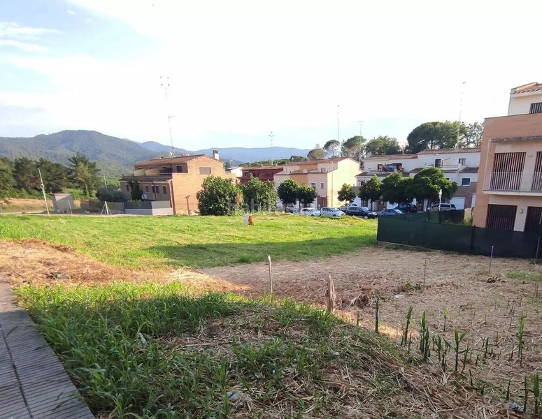 Foto a855e489-72b1-490d-a2bb-15c172920a3f. Terreny residencial a Hostalric