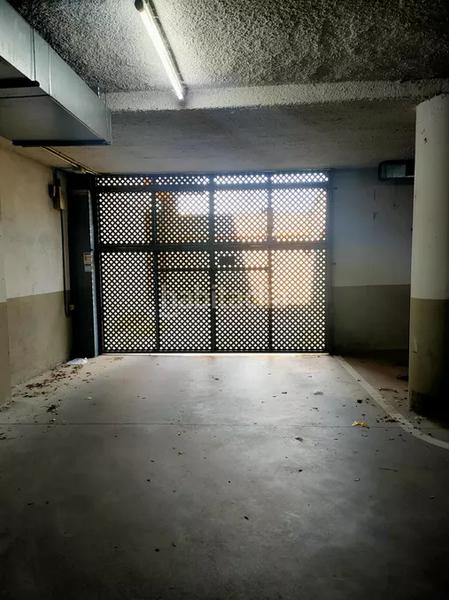 Foto ebc5a262-6f7f-486b-9de0-b3c004cc8ba2. Posto auto in Hostalric