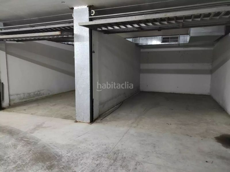 Foto 1fde2e65-6d1f-4908-848d-7292293609c3. Aparcament cotxe a Hostalric