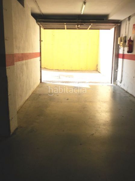 Foto c8da06bc-f5be-444f-b22e-3aa34d281222. Aparcament cotxe a Hostalric