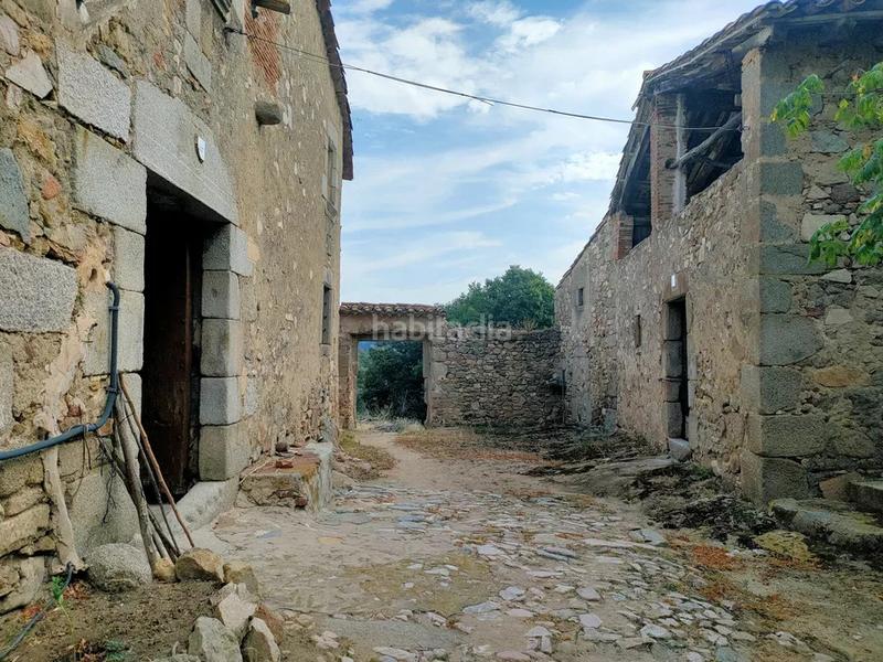 Foto 0916e5fb-643a-40f8-9939-f1e8eeb6c819. Masia a Sant Feliu de Buixalleu