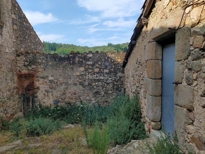 Foto 5a56efae-1632-44b7-b0fc-dcb1f46a9dcf. Masia a Sant Feliu de Buixalleu