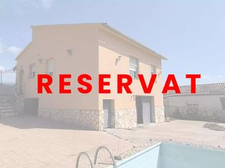 Chalet à Fogars de la Selva. Torre en venta en fogars de la selva