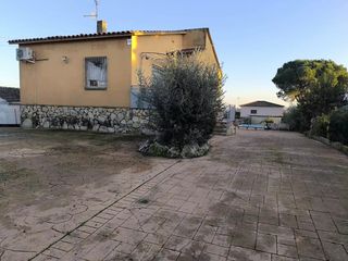 Chalet à Fogars de la Selva. Torre en venta en fogars de la selva