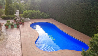 Xalet a Riells i Viabrea. Torre con jardín y piscina en venta en riells y viabrea
