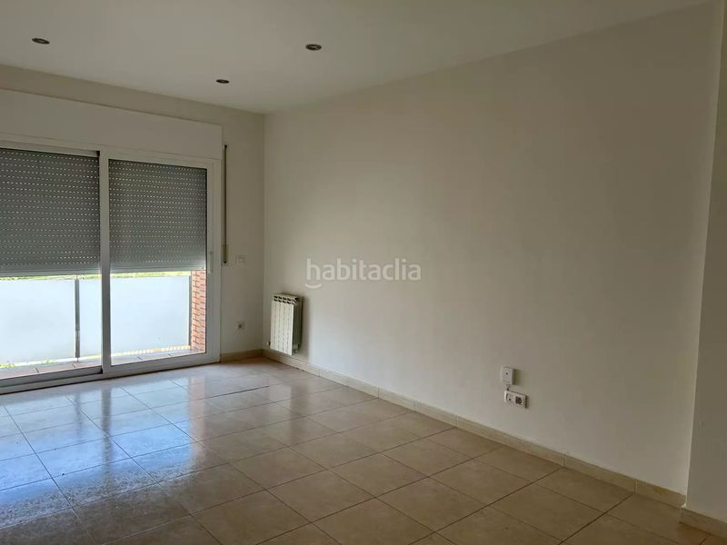 Foto 4c89b0b7-9e58-4378-878a-e662ed4d71f8. Pis amb calefacció aparcament a Hostalric