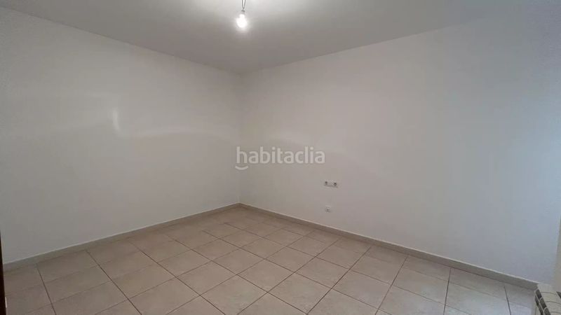 Foto f277a9d6-3981-4939-b3a9-45d7fb49225e. Pis amb calefacció aparcament a Hostalric