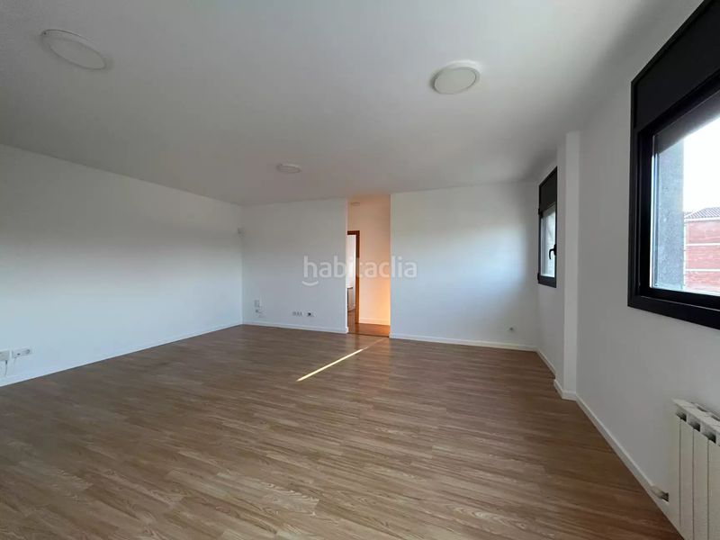 Foto 5fe0462a-4616-46b3-b0b5-a551e4afb023. Pis amb aparcament a Hostalric