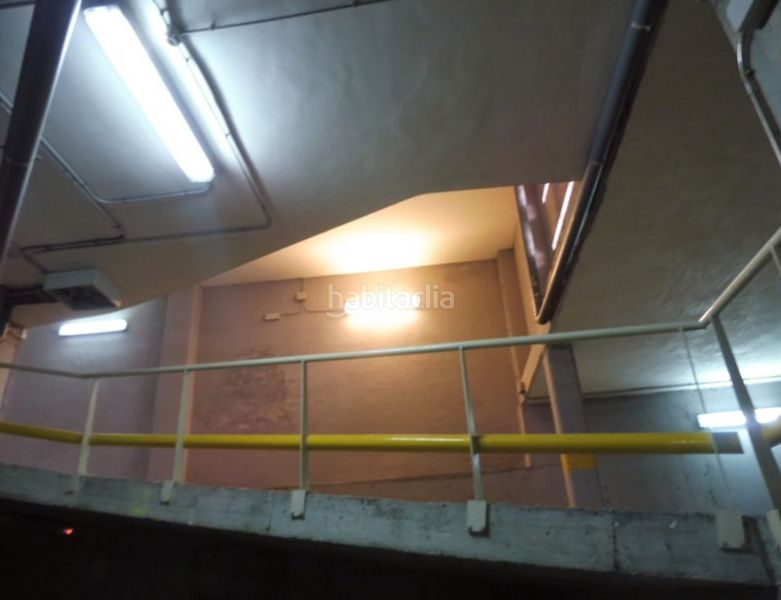 Foto aec4ea54-08d6-4d9c-8a09-9e1f0ee28374. Aparcament cotxe a Hostalric
