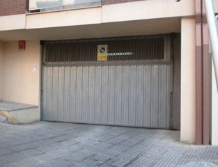 Aparcament cotxe a Hostalric. Plaza de párquing doble en venta en hostalric