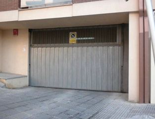 Car parking in Hostalric. Plaza de párquing doble en venta en hostalric
