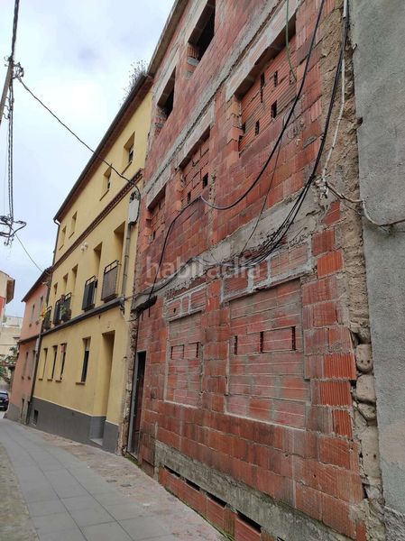 Foto cc308570-ab27-4d87-b8ef-ad9fb06f5f81. Edifici a Arbúcies