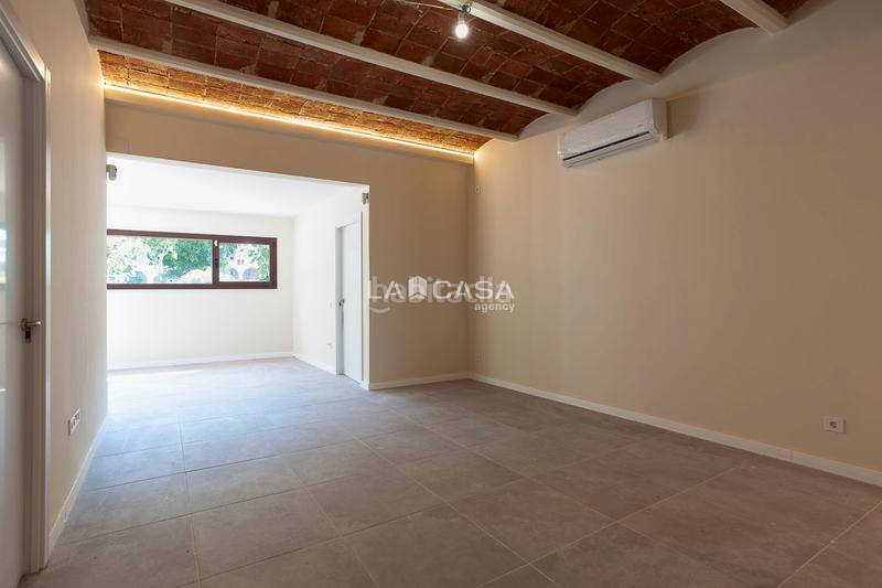 Foto da034ed6-c63b-49e0-80ac-c0dfbd5fc048. Maison avec chauffage parking dans Baixador Castelldefels