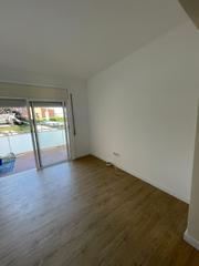 Rent Flat in Lluminetes