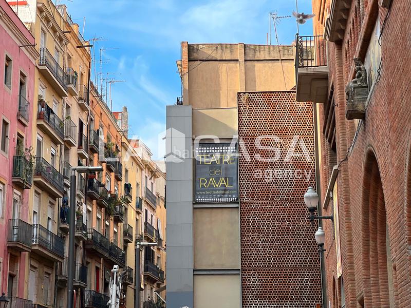 Foto 1f90a33e-9869-4bc1-a2b6-a39d848dc85e. Capannone industriale in Raval Barcelona