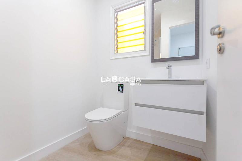 Foto 019352c2-e192-4c78-ba7d-dc4c98ce9c11. Planta baja en Vista Alegre Castelldefels