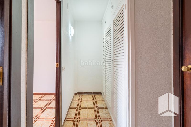 Foto 6d8d3921-7ac1-4627-991b-64dea0260d17. Attico con parcheggio piscina in Baixador Castelldefels