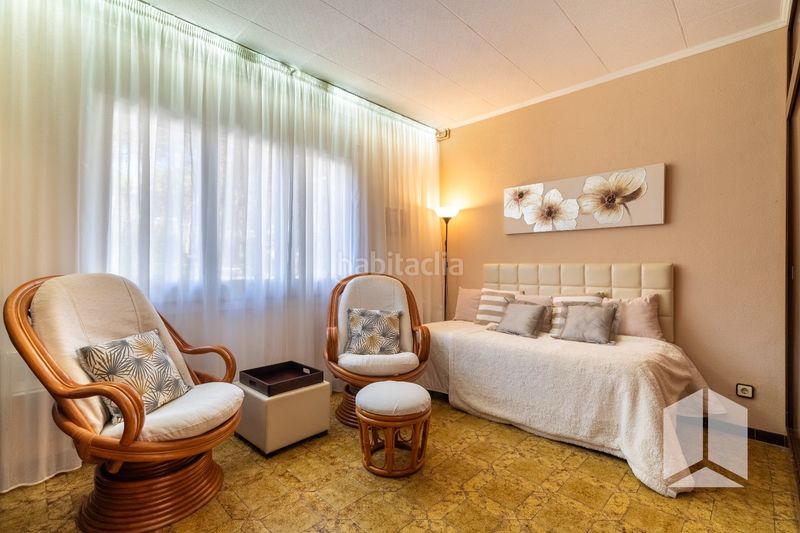 Foto e798452a-dd7d-4495-ba99-5af4d25387c2. Casa amb aparcament piscina a Montmar Castelldefels